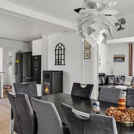 Melba - 13km From The Sea By Interhome בית נופש